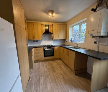 Firfield Close, Preston - Photo 2