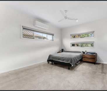16 Rolland Parade, Warner, Qld 4500 - Photo 6
