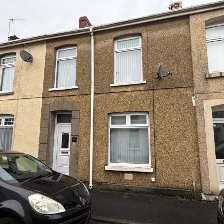Raby Street, Llanelli, SA15 - Photo 1