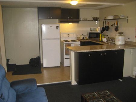 74 Daly Avenue - 3-2 - Photo 4