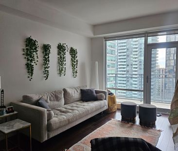 For Lease - 21 Widmer Street Unit# 1810, Toronto, Ontario - Photo 6