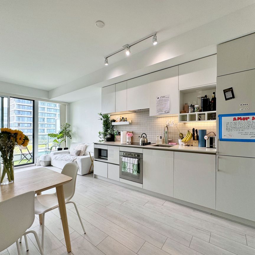 For Lease - 898 Portage Parkway Unit# 1005, Vaughan, Ontario - Photo 1