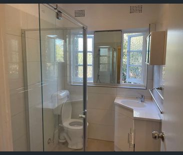 Revamped Oversized One-Bedroom with Study - Photo 2