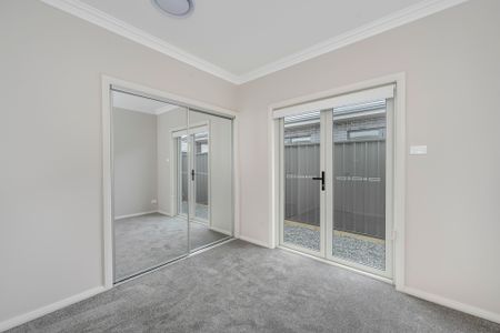 Light-Filled Family Home in Lochinvar - Photo 4