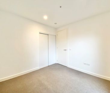 Spacious Apartment For Lease - Photo 2