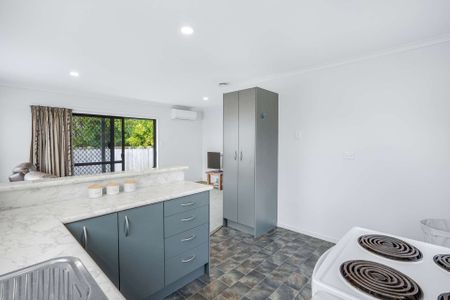 12a De Vere Crescent - Photo 5