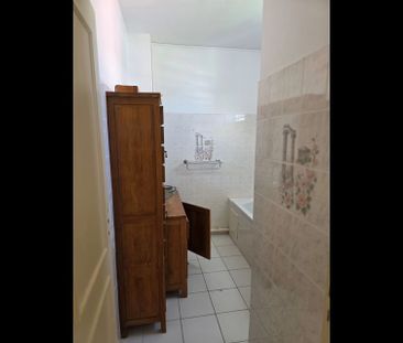 Location Appartement 3 pièces 81m² - Photo 5