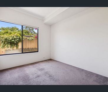 Charming Maylands Living Awaits You! - Photo 4