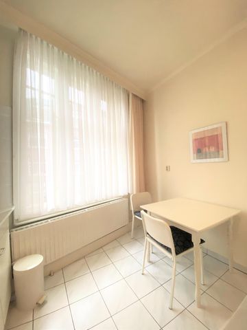 Te huur: Appartement Sint Maartenslaan in Maastricht - Photo 3