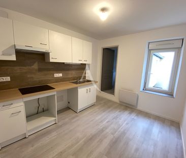 Location Appartement 3 pièces 61m² - Photo 2