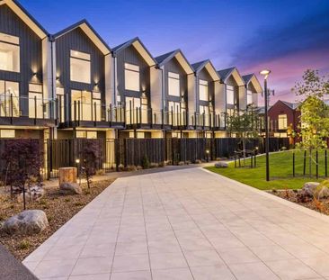 Divine at Donald Place - Photo 4