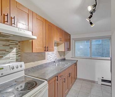 For Lease - 2977 Lawrence Avenue Unit# 201, Toronto, Ontario - Photo 5