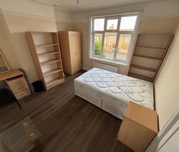 5 bedroom terraced house to rent - Photo 6