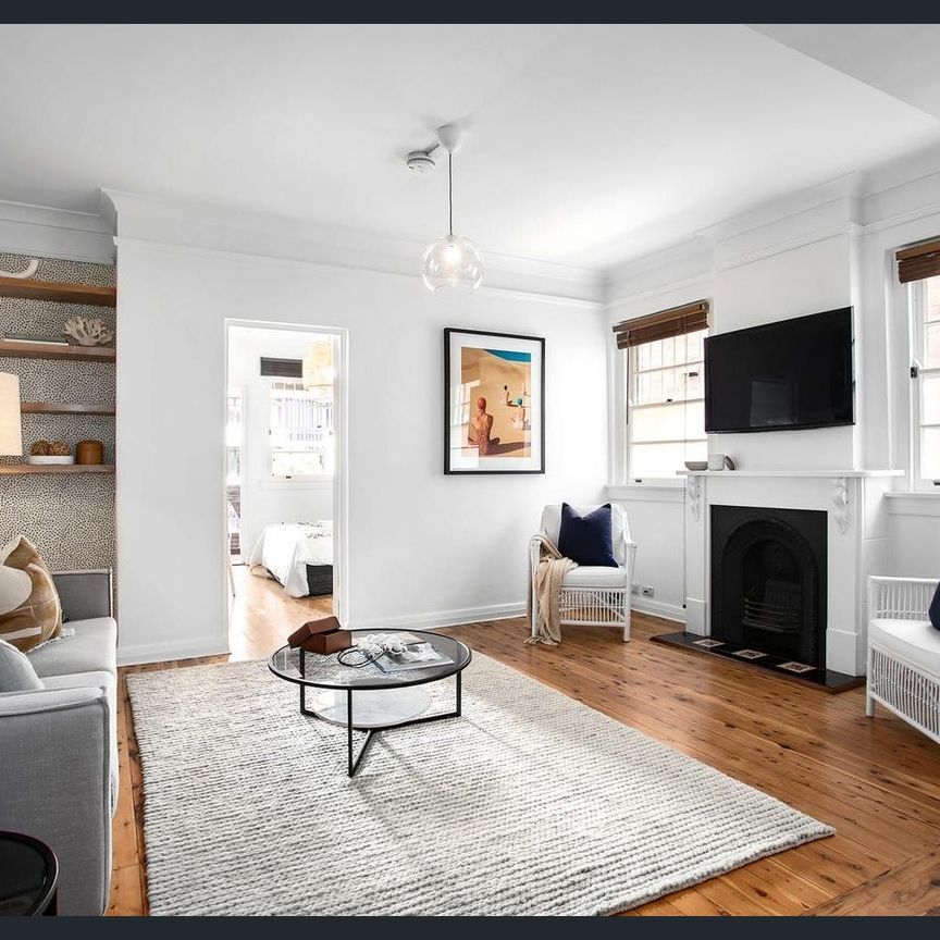 Charming Bondi Art Deco Apartment - Photo 1