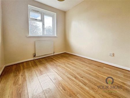 4 bedroom semi-detached house to rent - Photo 4