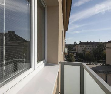 Pronájem bytu 1+1 37 m² - Photo 1