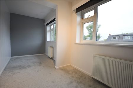 Queens Drive, Heaton Moor, Stockport, SK4 3JW - Photo 5