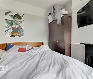 3 bedroom terraced house to rent - Photo 6