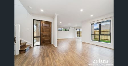 Spacious Townhouse In A Convenient Location! - Photo 3