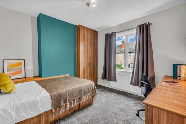 4 bedroom house to rent - Photo 1