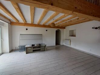 Location Maison 4 pièces 71 m2 à Lhommaizé - Photo 3