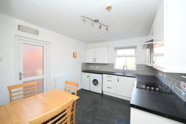 Apt 3 34 North Parade, Belfast, BT7 2GG - Photo 1