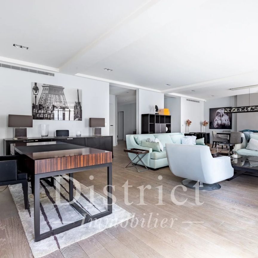 Tout savoir sur cet appartement dans le quartier Hoche-Friedland, à Paris 8ème - Photo 1