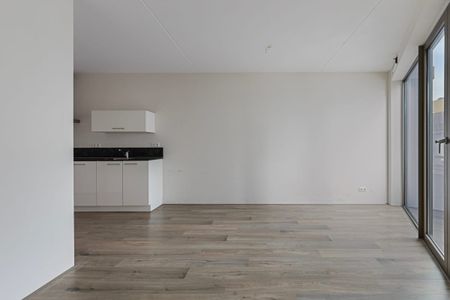 Appartement te huur: Lia Doranastraat 39 1031 HK Amsterdam - Photo 2