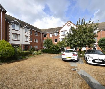 1 bedroom ground floor flat to rent - Photo 1