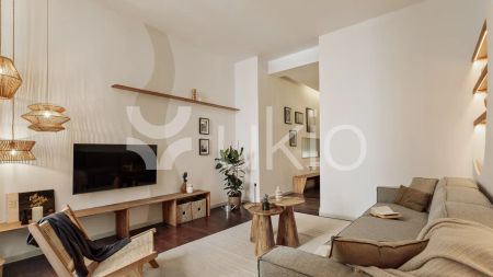 Apartamento de alquiler en Carrer D'avinyó, Barri Gòtic - Photo 5