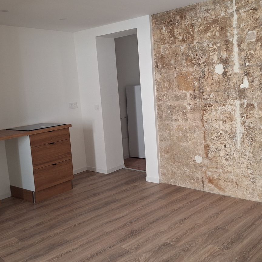 Location Appartement 2 pièces 35m² MONTPELLIER 34000 - Photo 1