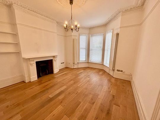 2 bedroom ground floor flat to rent - Photo 1