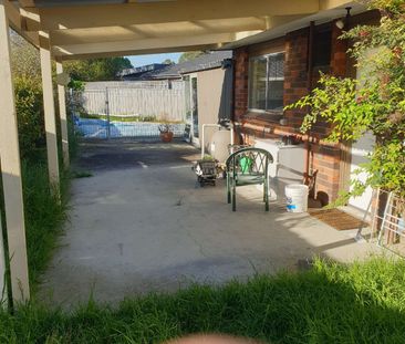 Frankston - Photo 1