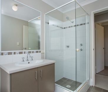 8 Meerup Drive, Success, WA 6164 - Photo 6