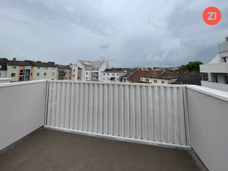 4- Zimmer Maisonette Wohnung mit Balkon und Loggia - Photo 4