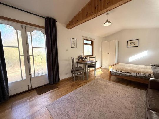 1 bedroom detached house to rent - Photo 1