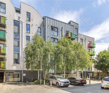 Bicycle Mews, London, SW4 - Photo 4