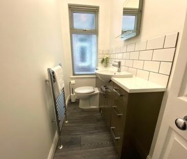 Sackville Street, Newcastle-under-Lyme, ST4 - Photo 2