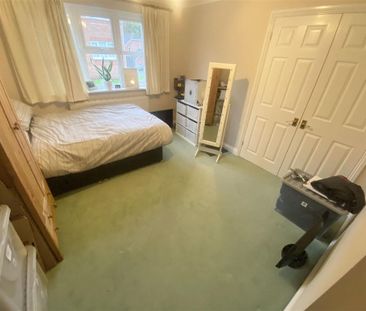 3 bedroom detached bungalow to rent - Photo 5