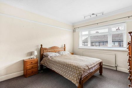 2 Bed Flat, Harvard Road, W4 - Photo 5