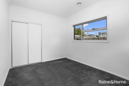 3/14 Rymill Court, Altona North, VIC 3025 - Photo 3