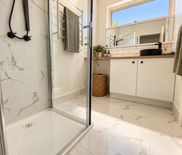 Bright and Airy Living in a Highly Desirable Location - Photo 4