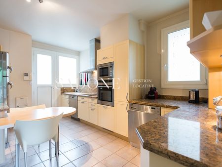 Location Appartement 6 pièces 154,40 m² à Neuilly-sur-Seine - Photo 4