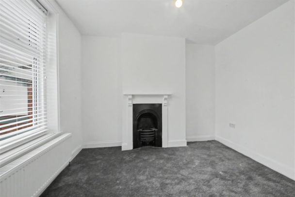 7 Bedroom House / Flat Share to let - Photo 1