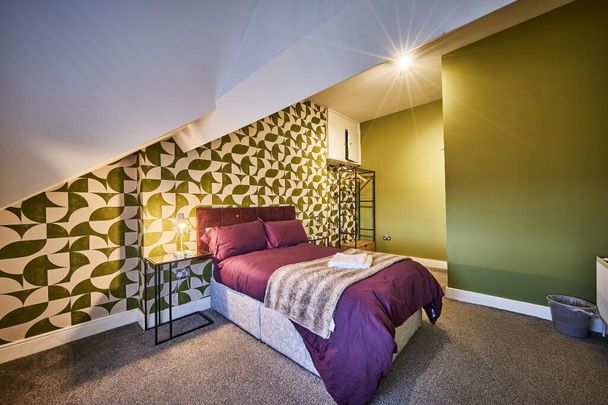 22 The Square, 22 Crawford Square, Derry, BT48 7HT - Photo 1