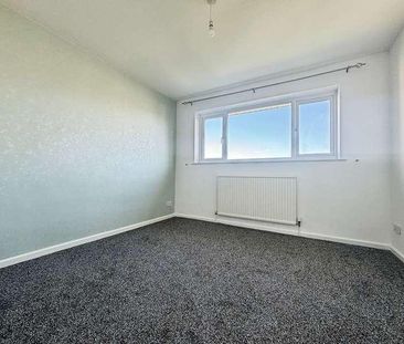 Churchfield, Swindon, Wiltshire, SN25 - Photo 4