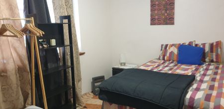 Gosnells - Photo 2