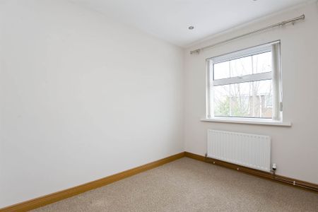 16 Earls Court, Bethany Street, Belfast, BT4 3FE - Photo 3