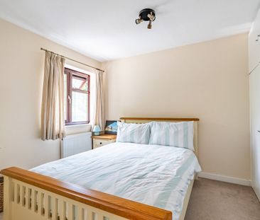 Available unfurnished from 17/04/2026 - Photo 5