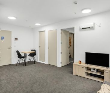 1504/111 Dixon Street - Photo 2